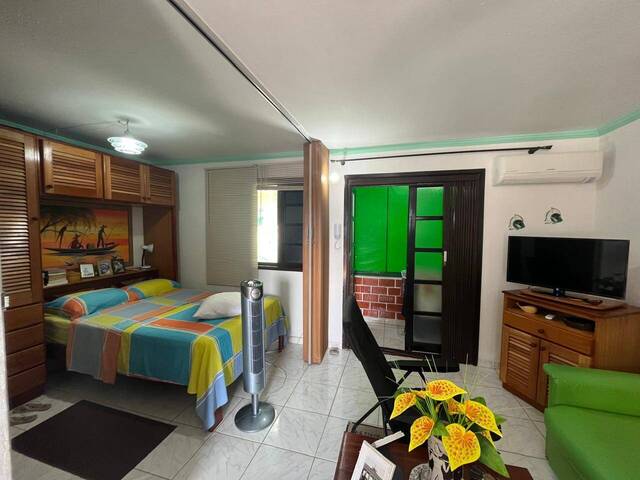#12 - Apartamento para Venda em Ubatuba - SP